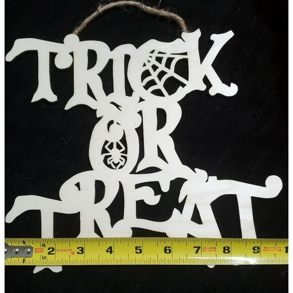 Trick Or Treat Wood Laser Cut Out Sign Crafts Halloween Decor Wreath Spider Web - Picture 8 of 8